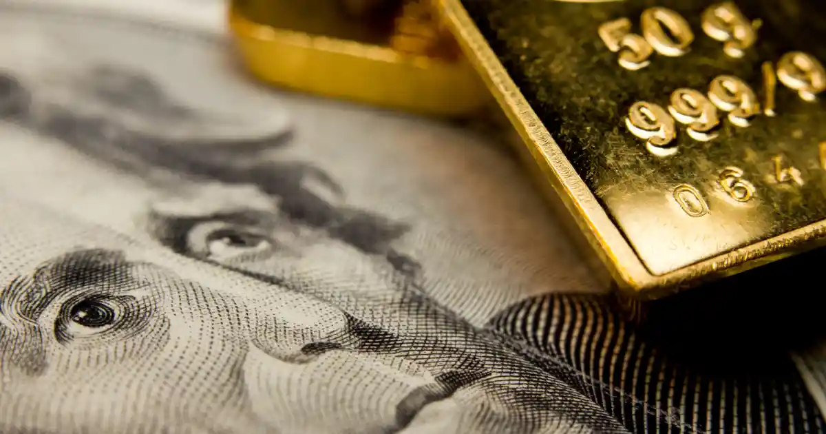Emas mendekati $2090, tertinggi dalam 9 minggu