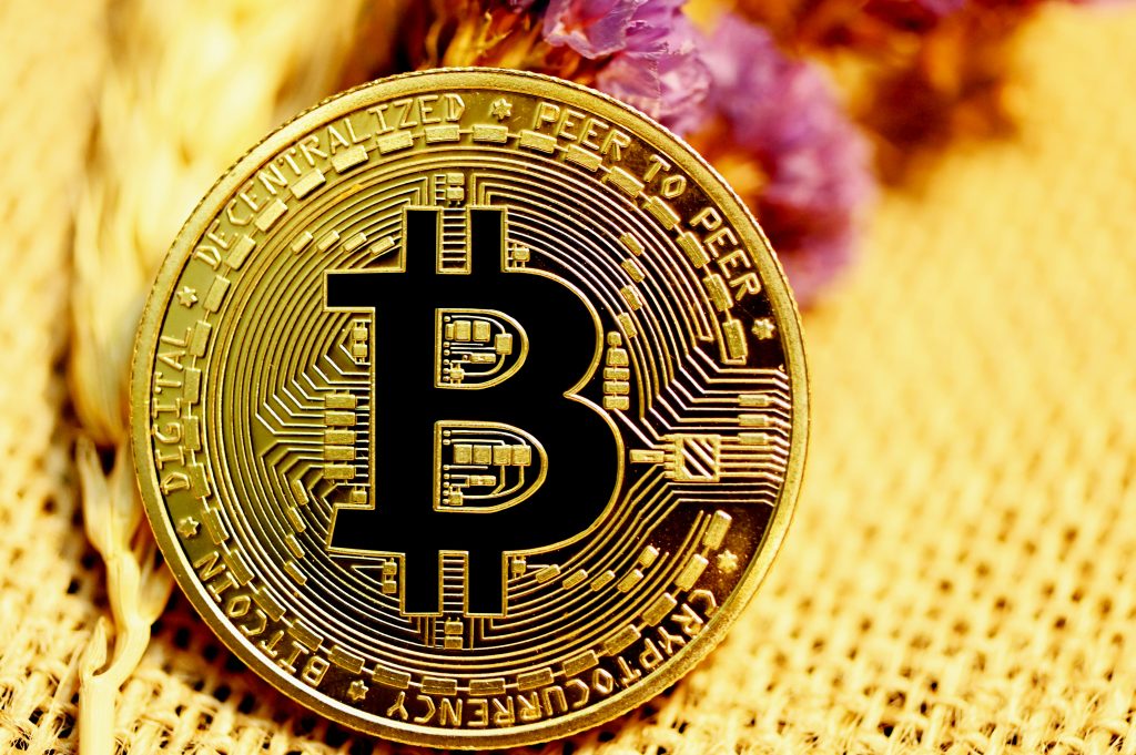 ETF Bitcoin Menarik $2,5 Miliar dalam Seminggu, Investor Abaikan Penurunan Harga